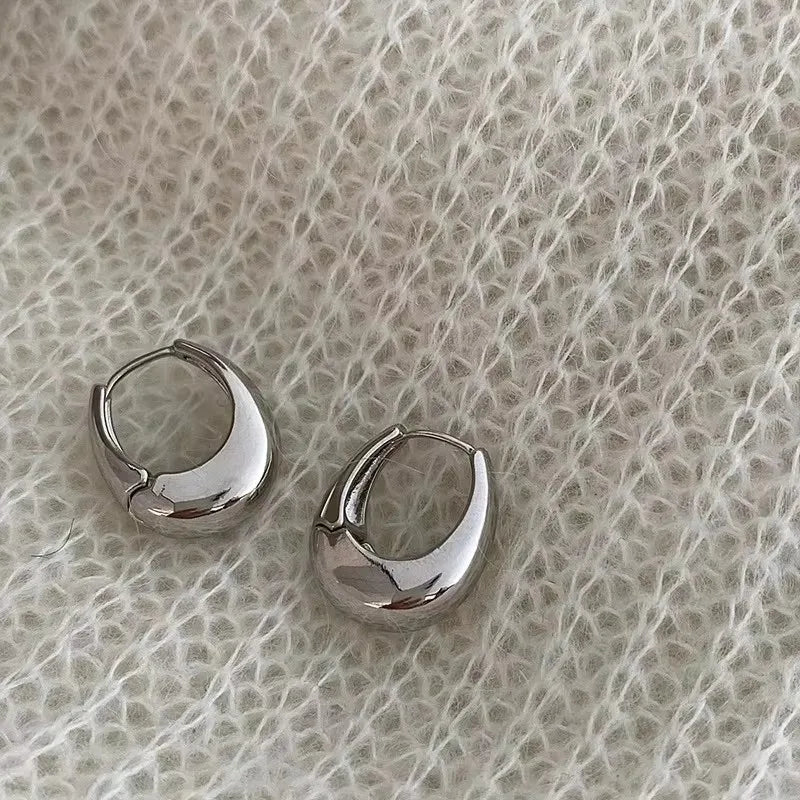 New Fashion Classics Simple Big Round Hoop Earrings for Women Circle Girls Shiny Delicate Party Womens Jewelry New Arrival 2025