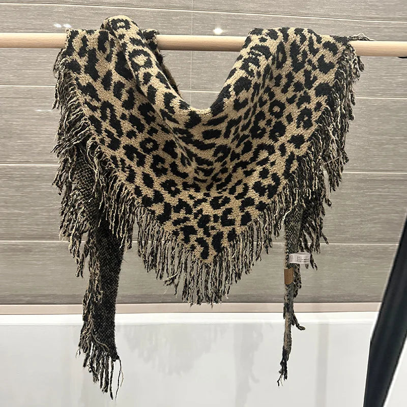Knitted Scarf - Triangle Shawl