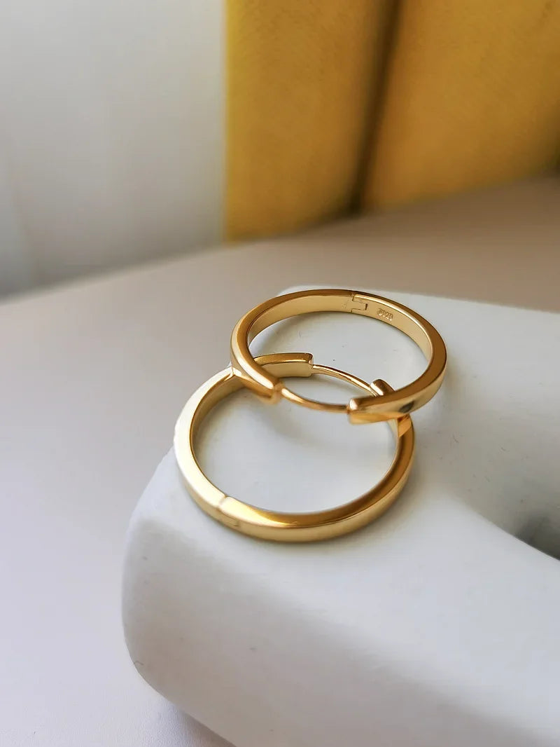 New Fashion Classics Simple Big Round Hoop Earrings for Women Circle Girls Shiny Delicate Party Womens Jewelry New Arrival 2025